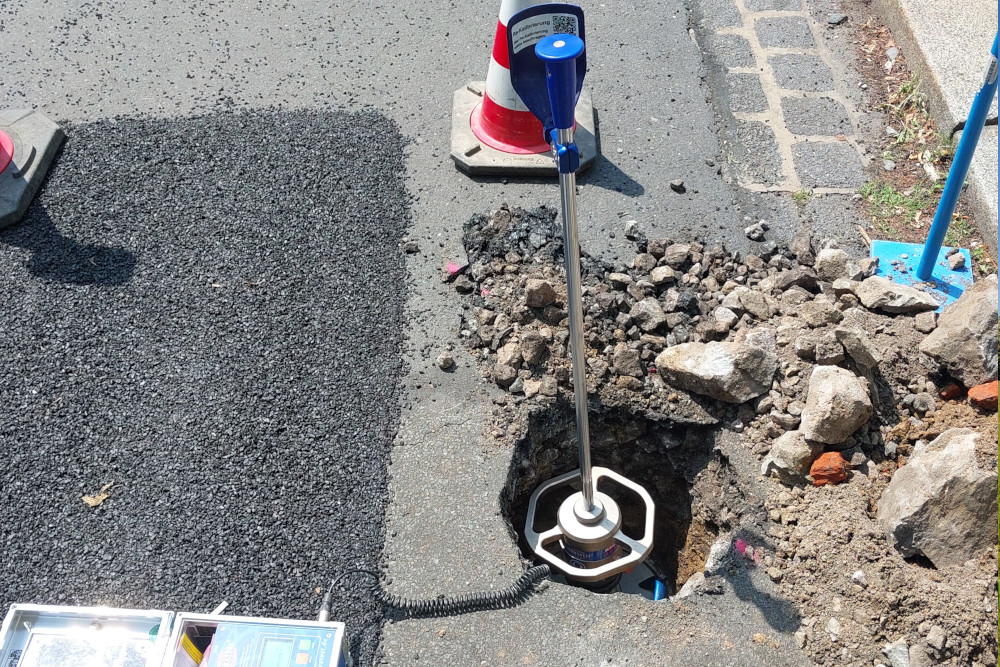 Baugrunderkundung und Tragfähigkeitsbestimmung mittels Leichter Fallplatte Kipsdorfer Straße in Dresden